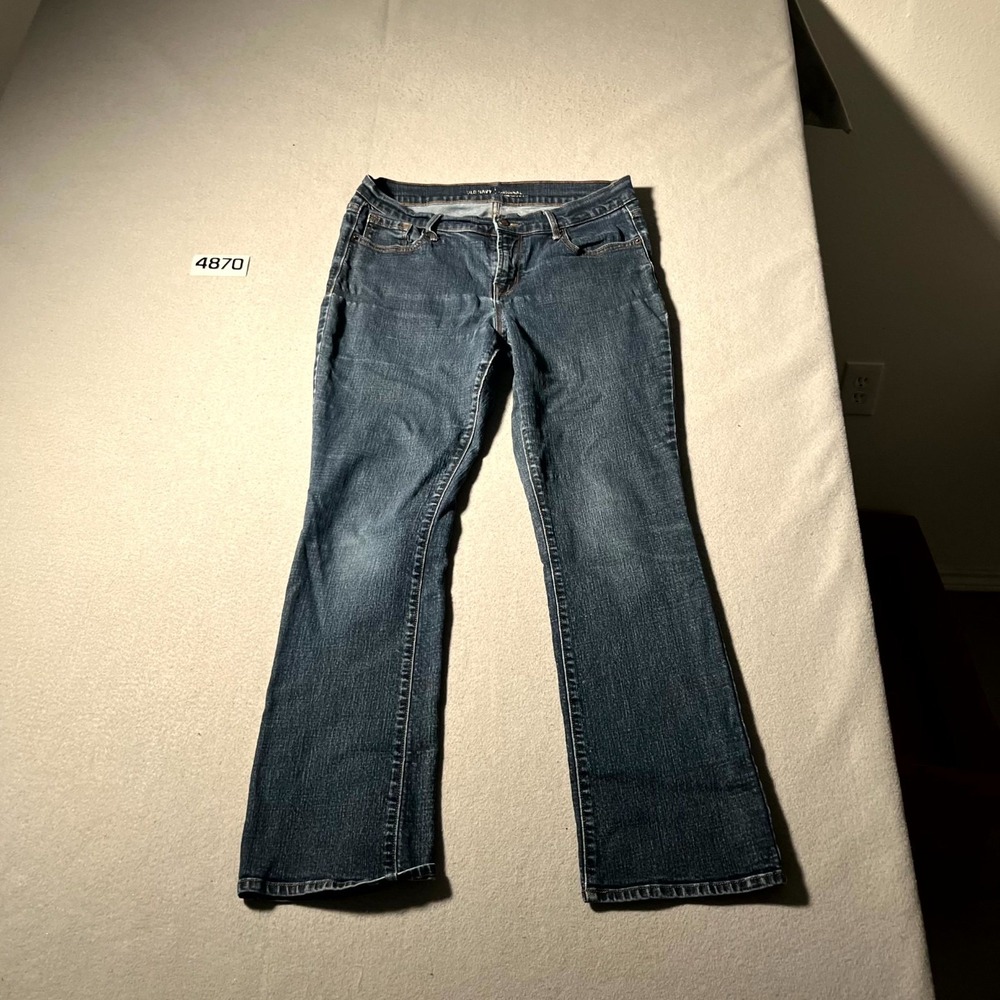 Old Navy Jeans Womens 10‎ Blue Denim Medium Wash Mid Rise Original Bootcut Leg